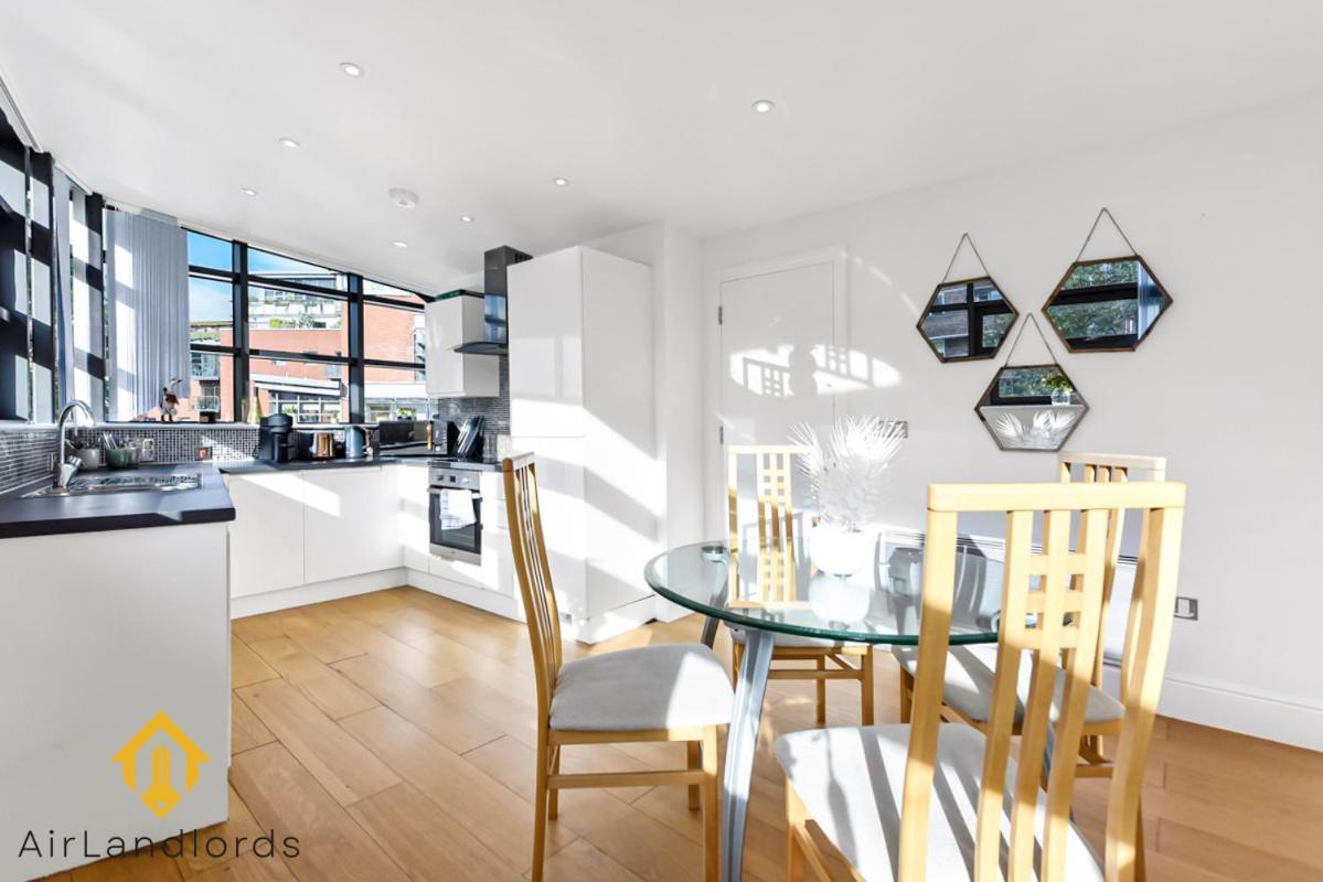 Exclusive 2 Bedroom Flat Near Buckingham Palace لندن المظهر الخارجي الصورة